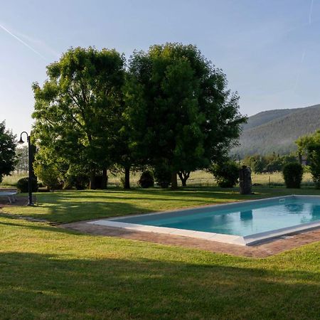 Monteriggioni Suite Екстериор снимка