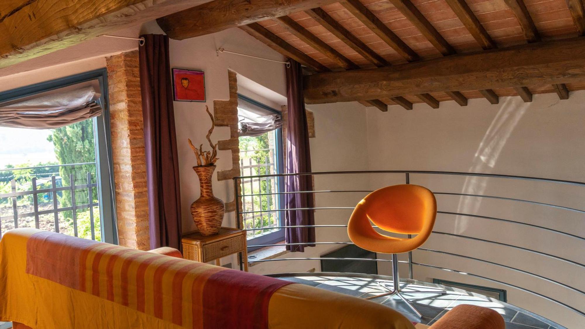 Monteriggioni Suite Екстериор снимка