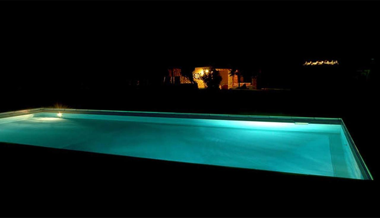 Monteriggioni Suite Екстериор снимка