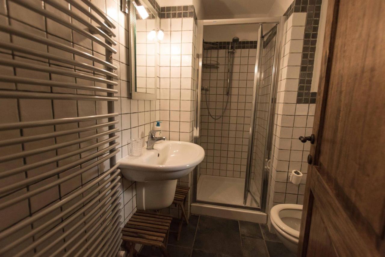 Monteriggioni Suite Екстериор снимка